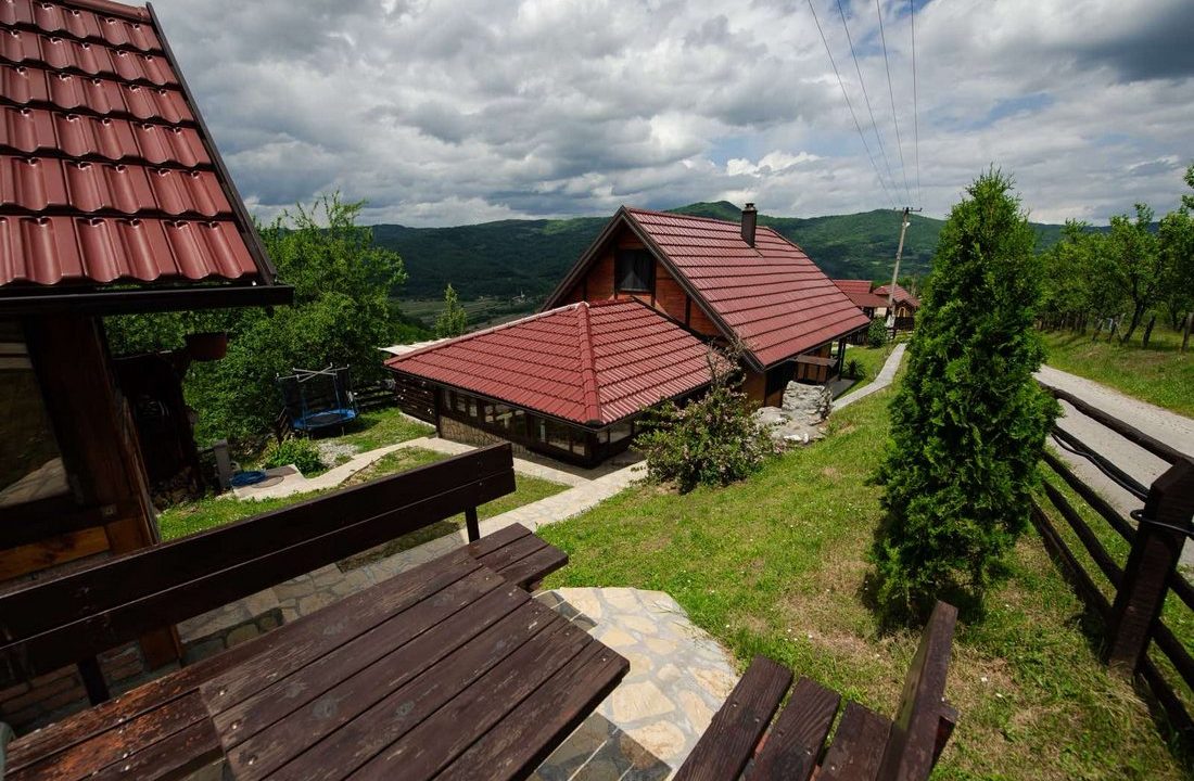 brvnara-sofiana-tara-drina-bajina-bašta-smeštaj-11