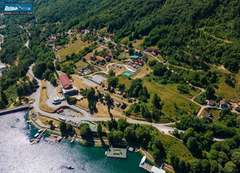 perućac-apartmani-maja-smeštaj-2025 (20)