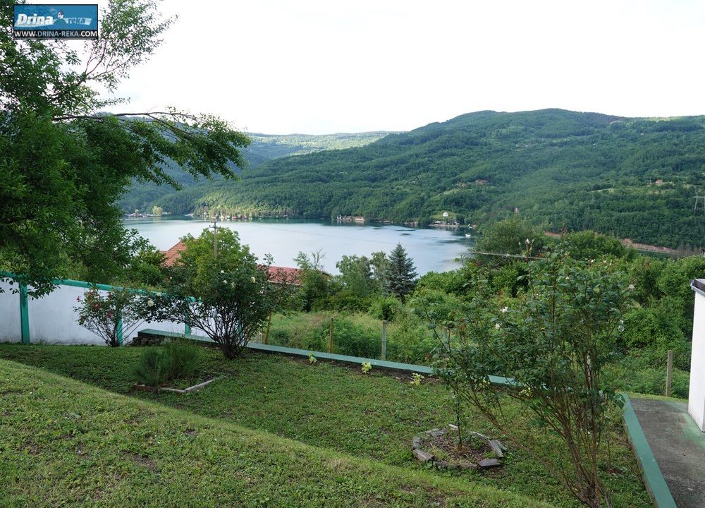perucac-vikendica-ljubicica-smeštaj-jezero-9