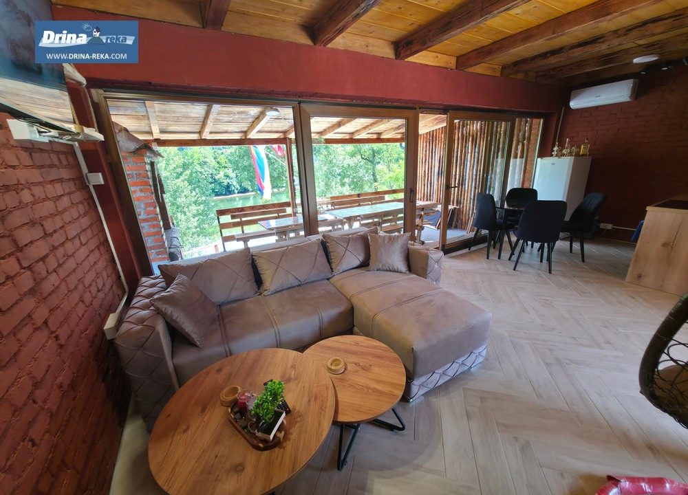 vikendica-gaga-pored-drine-smeštaj-skelani-19
