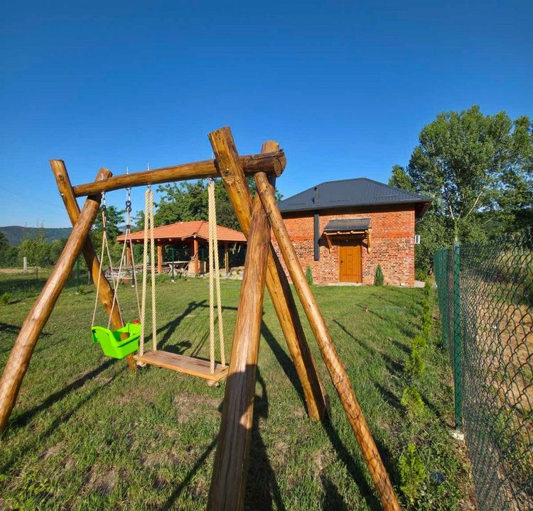 vikendica-gaga-pored-drine-smeštaj-skelani-6
